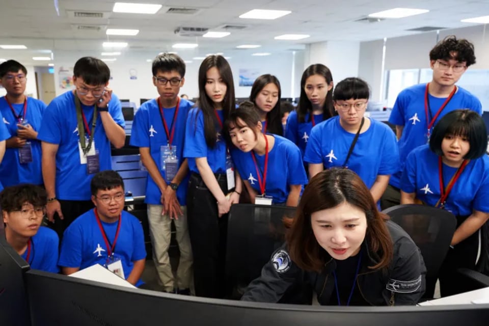 年度活動 - 我的青航時代2024暑期航空營-學員訪談篇活動紀錄封面